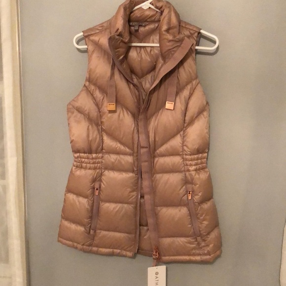 banner peak down jacket